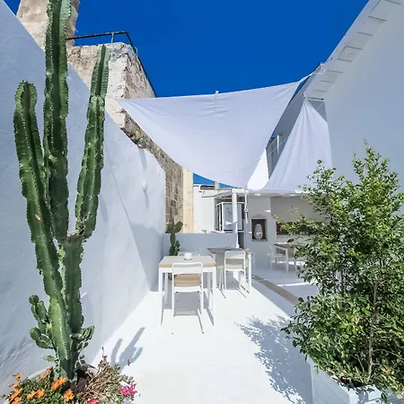 Clara Domus 3* Gallipoli