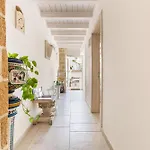 Clara Domus Bed & Breakfast 3*