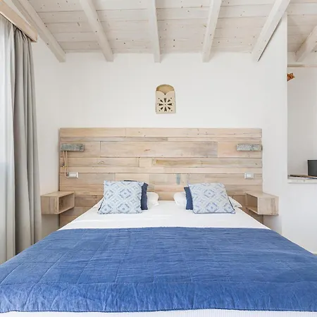 Clara Domus Oda ve Kahvaltı