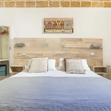 Bed & Breakfast Clara Domus